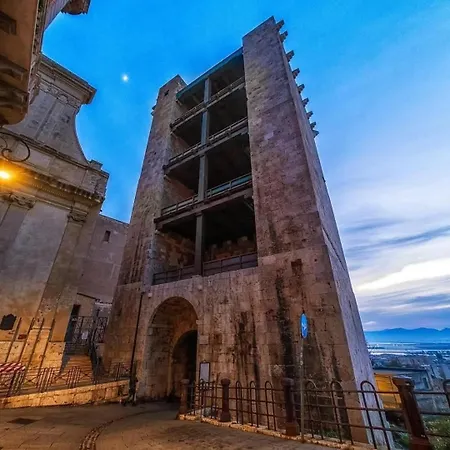 Nel Centro Storico Di Guest house Cagliari